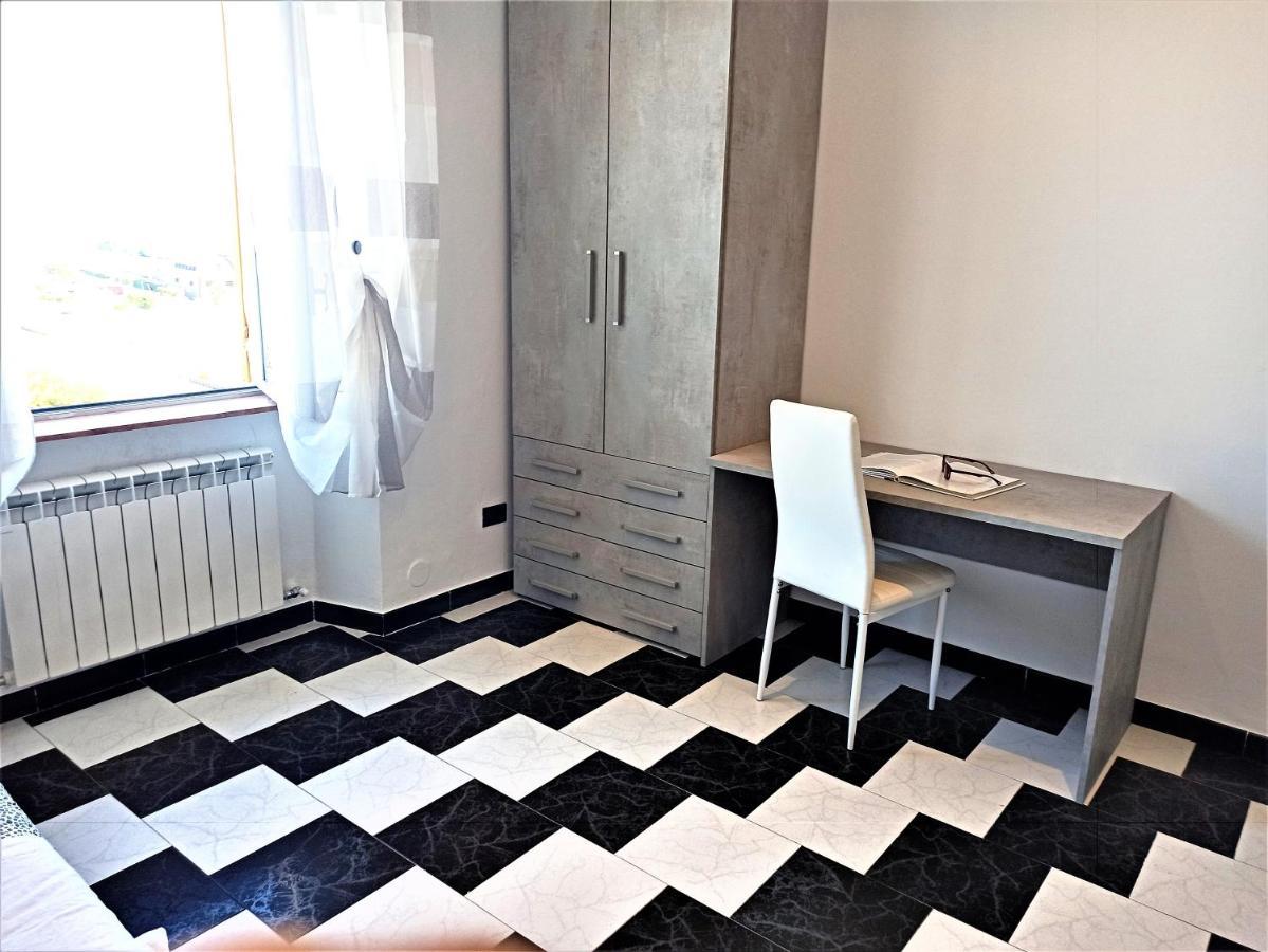 Casa Vacanza Laura Janov Exteriér fotografie