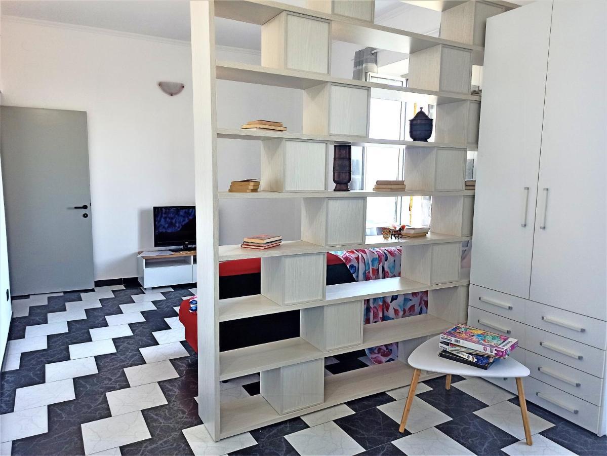 Casa Vacanza Laura Janov Exteriér fotografie