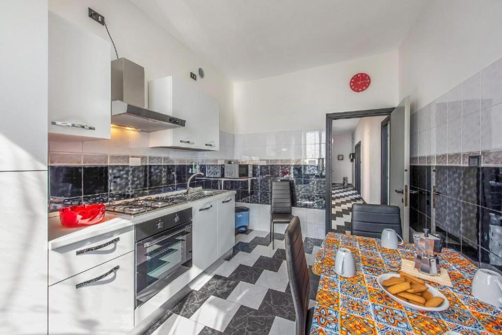 Casa Vacanza Laura Janov Exteriér fotografie